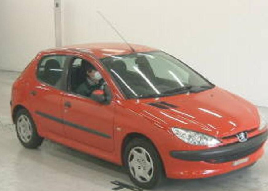  Peugeot 206 (1998-2005) :  3
